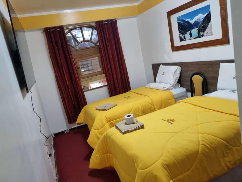 Hotel Valery II Huaraz  Exterior photo